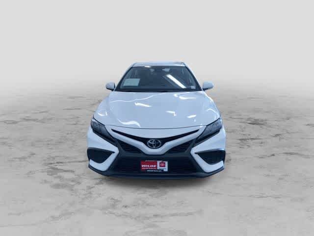 2024 Toyota Camry SE photo 4