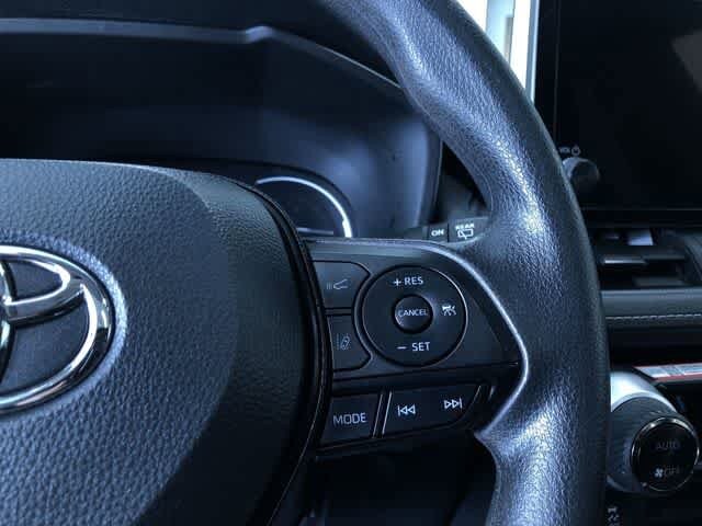 Thumbnail: 2025 Toyota RAV4 - 26