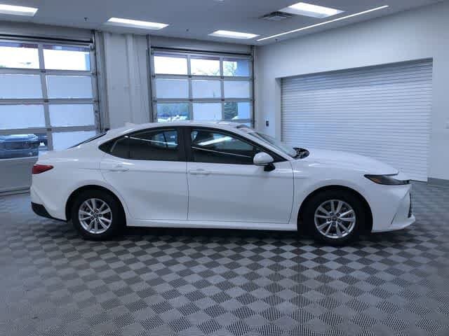 Thumbnail: 2026 Toyota Camry - 34