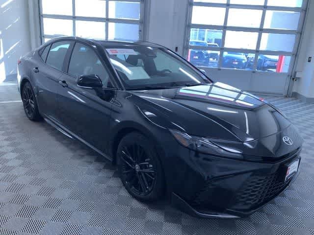 Thumbnail: 2025 Toyota Camry - 35