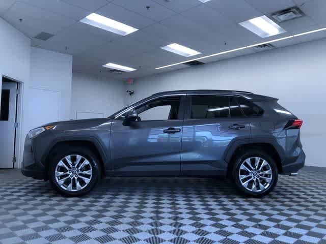 Thumbnail: 2021 Toyota RAV4 - 12