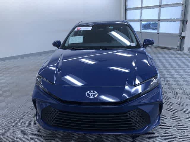 Thumbnail: 2025 Toyota Camry - 15