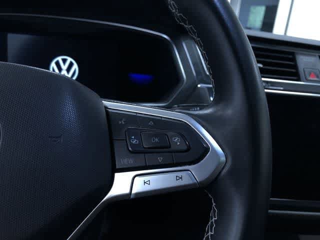 Thumbnail: 2022 Volkswagen Tiguan - 27