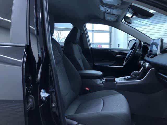 Thumbnail: 2025 Toyota RAV4 - 22