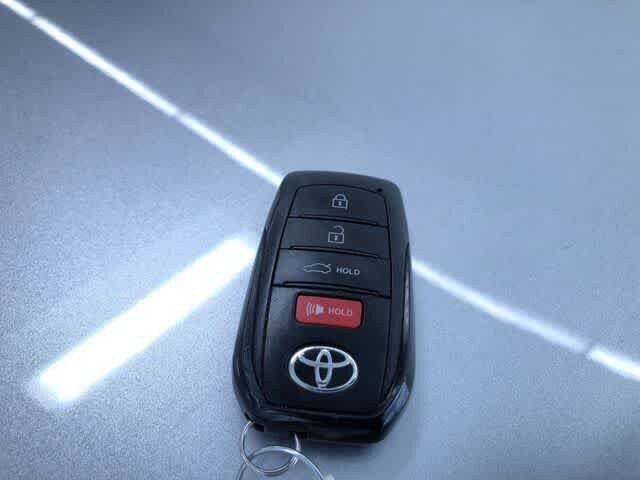 Thumbnail: 2025 Toyota Camry - 32