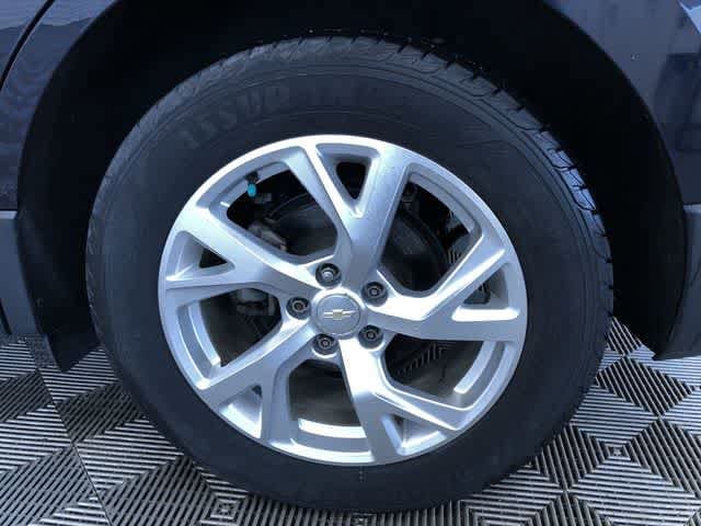 Thumbnail: 2020 Chevrolet Equinox - 16