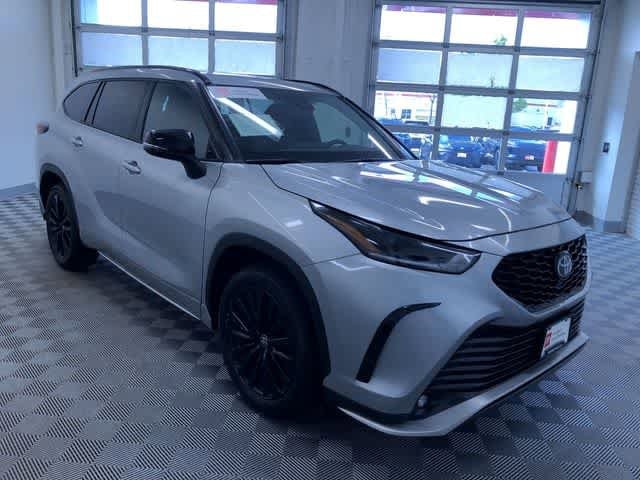 Thumbnail: 2025 Toyota Highlander - 37