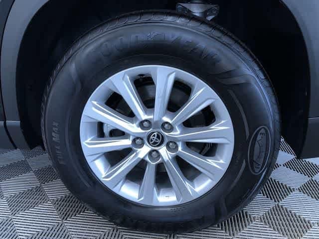 Thumbnail: 2025 Toyota Grand Highlander - 18