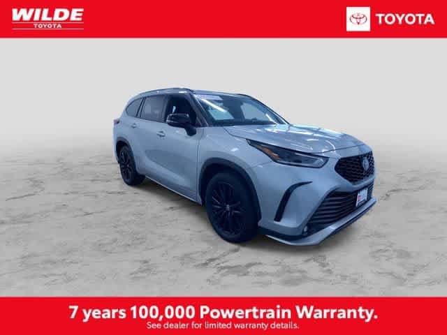 Thumbnail: 2025 Toyota Highlander - 3