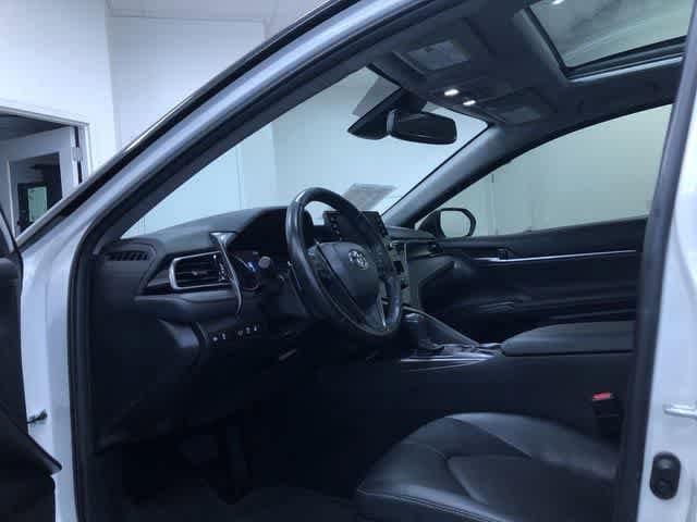 Thumbnail: 2023 Toyota Camry - 10