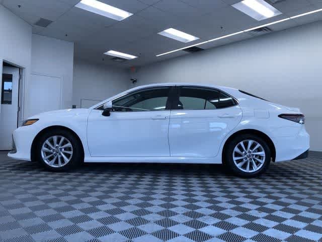Thumbnail: 2023 Toyota Camry - 11
