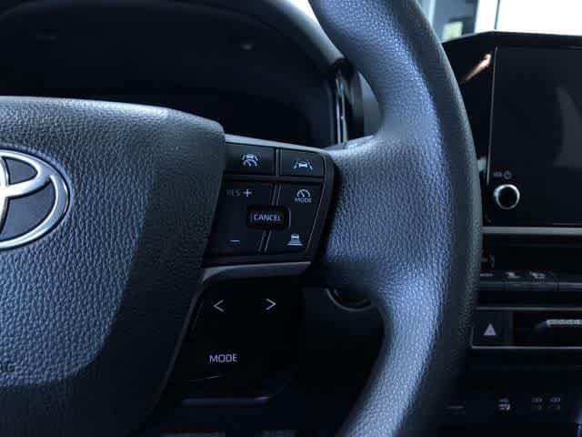 Thumbnail: 2025 Toyota Camry - 27