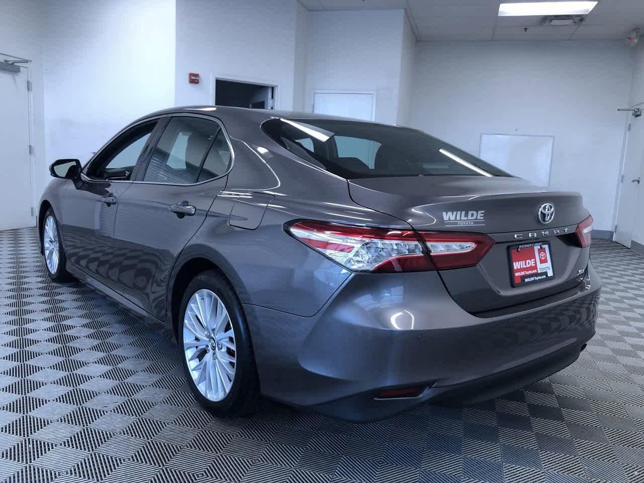 Thumbnail: 2018 Toyota Camry - 12