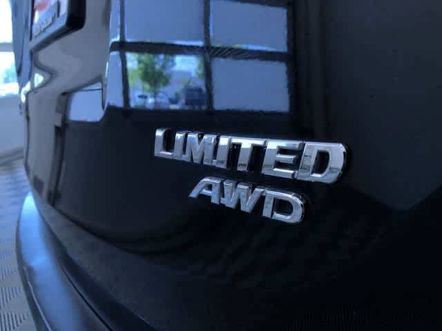 Thumbnail: 2013 Toyota RAV4 - 16