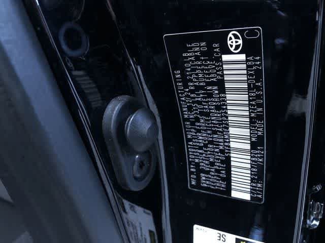 Thumbnail: 2025 Toyota Corolla - 31