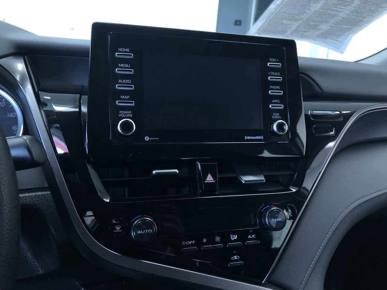 2024 Toyota Camry LE 27