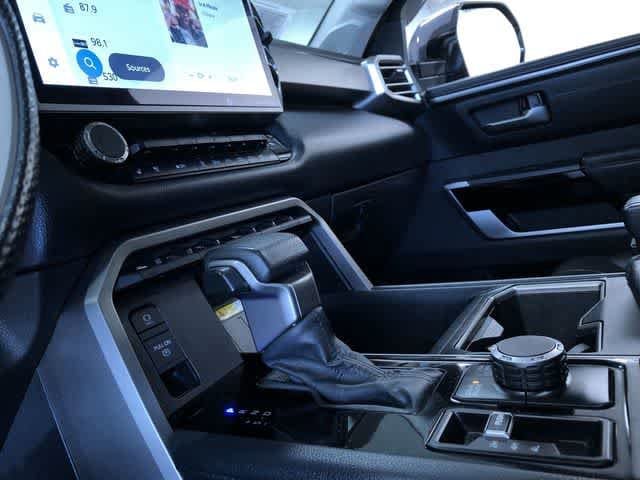 Thumbnail: 2022 Toyota Tundra - 24