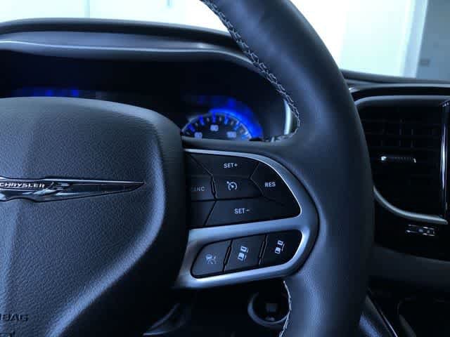 Thumbnail: 2025 Chrysler Pacifica - 27