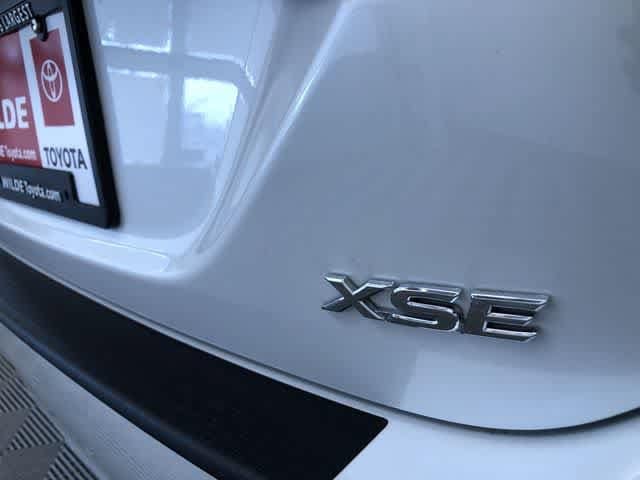 Thumbnail: 2023 Toyota Camry - 15