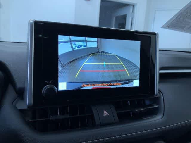 Thumbnail: 2025 Toyota RAV4 - 27