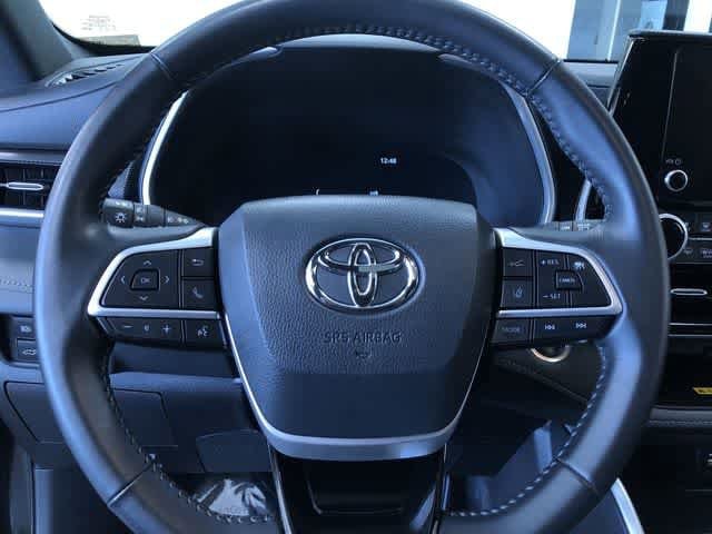 Thumbnail: 2025 Toyota Highlander - 24