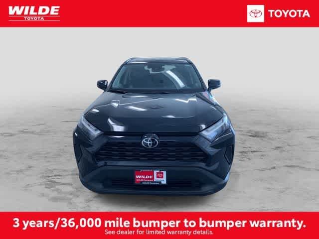 2025 Toyota RAV4 Hybrid XLE photo 4