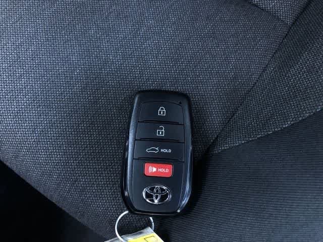 Thumbnail: 2025 Toyota Camry - 32