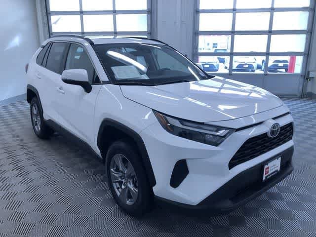 Thumbnail: 2025 Toyota RAV4 - 36
