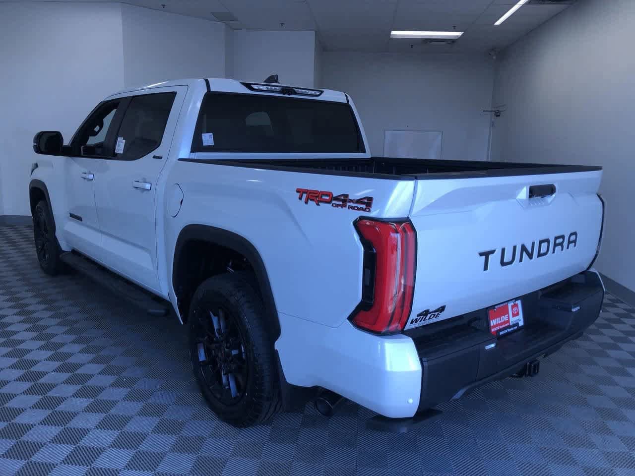 2025 Toyota Tundra Limited 4