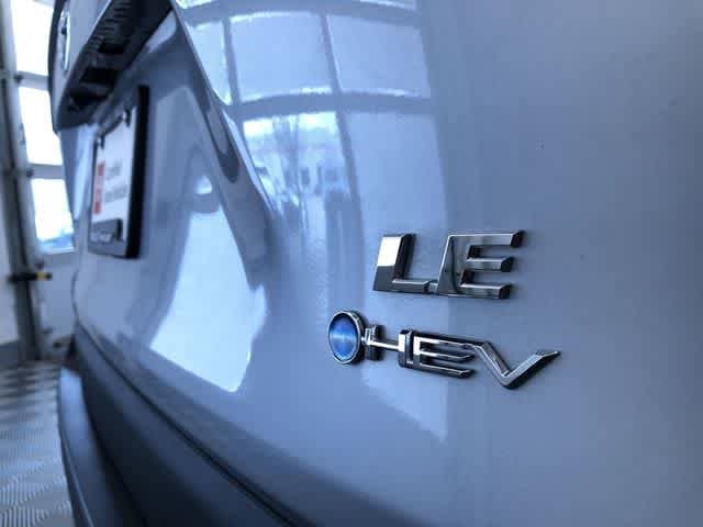 Thumbnail: 2025 Toyota RAV4 - 15