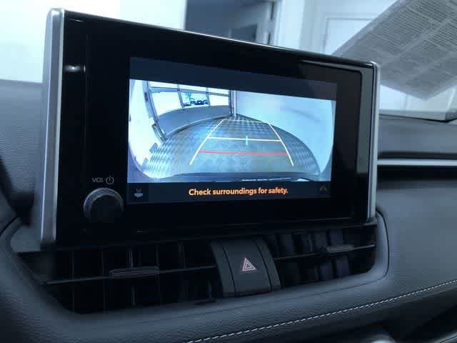 Thumbnail: 2025 Toyota RAV4 - 27