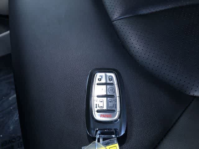 Thumbnail: 2024 Chrysler Pacifica - 34