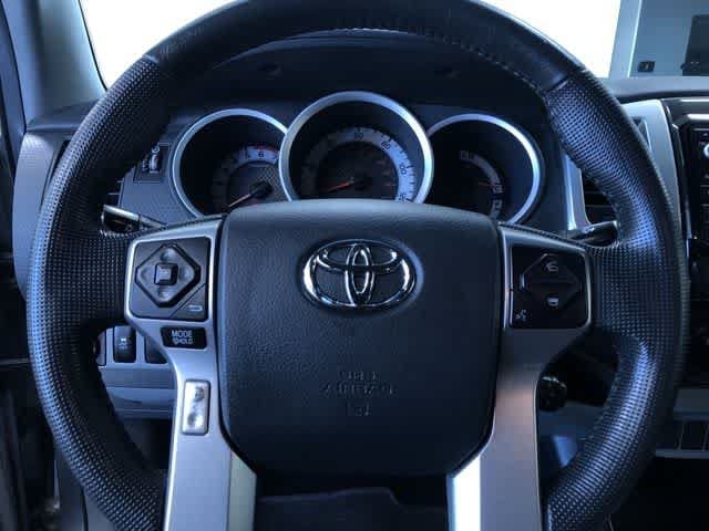 Thumbnail: 2014 Toyota Tacoma - 18
