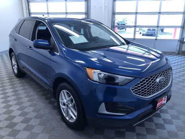 Thumbnail: 2024 Ford Edge - 38