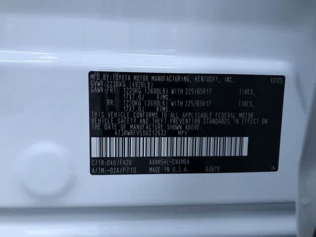 Thumbnail: 2025 Toyota RAV4 - 33