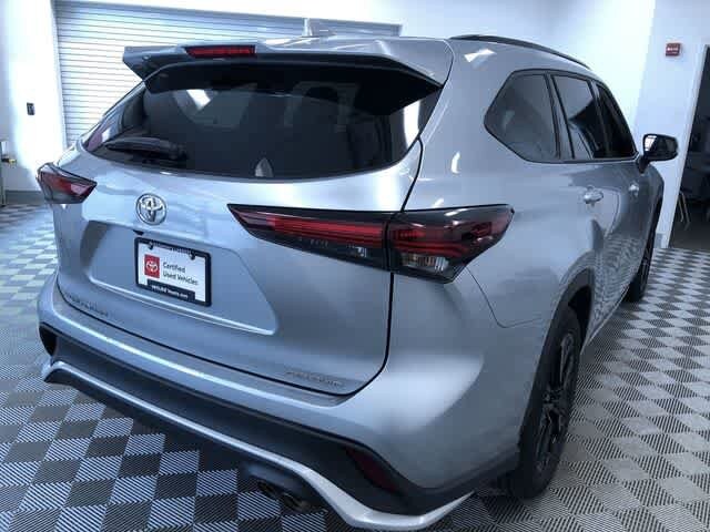 Thumbnail: 2025 Toyota Highlander - 34