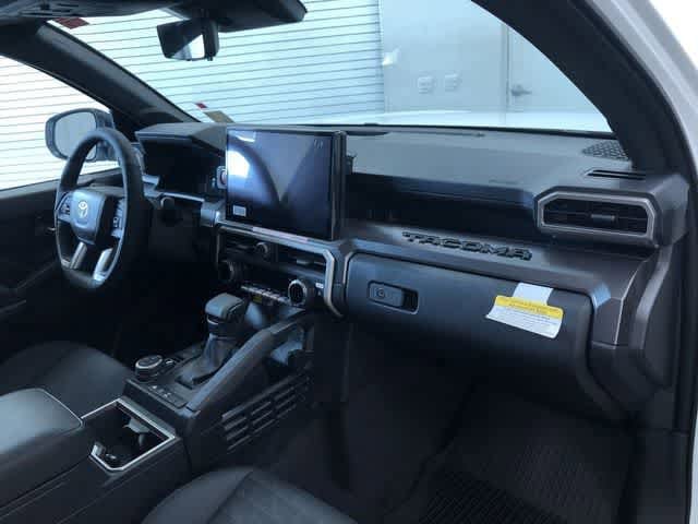 Thumbnail: 2025 Toyota Tacoma - 17