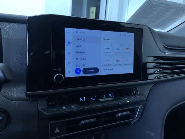 Thumbnail: 2025 Toyota Camry - 29