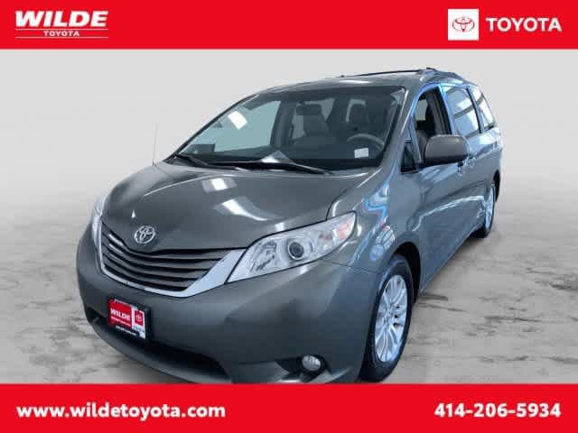 2012 Toyota Sienna XLE