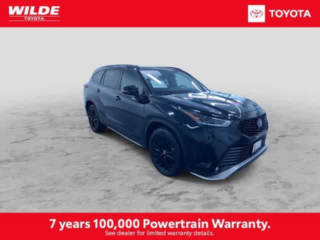Thumbnail: 2025 Toyota Highlander - 3