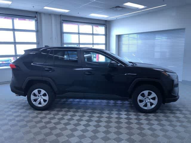 Thumbnail: 2024 Toyota RAV4 - 35