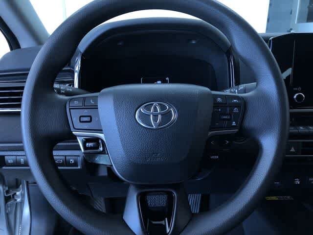 Thumbnail: 2025 Toyota Camry - 24