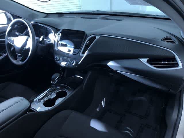 Thumbnail: 2024 Chevrolet Malibu - 23