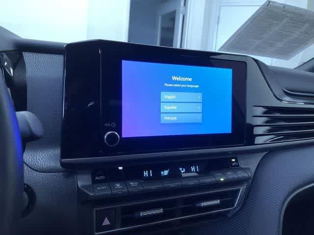 Thumbnail: 2025 Toyota Camry - 29