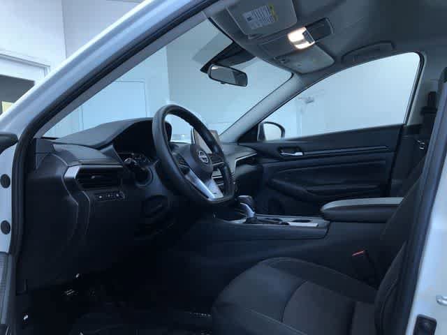 Thumbnail: 2025 Nissan Altima - 11