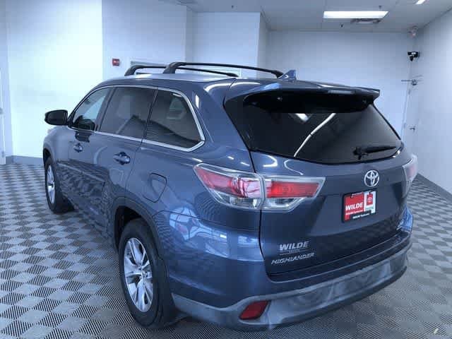 Thumbnail: 2015 Toyota Highlander - 13