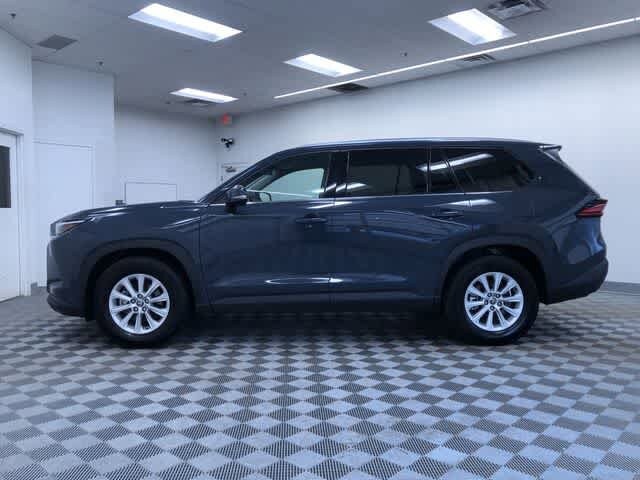 Thumbnail: 2025 Toyota Grand Highlander - 13