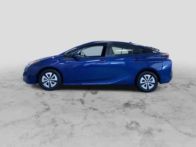 Thumbnail: 2016 Toyota Prius - 6