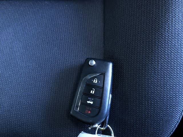 Thumbnail: 2025 Toyota Corolla - 31