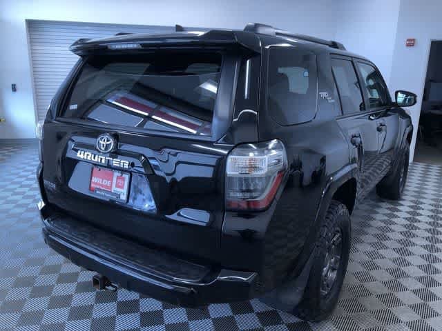 Thumbnail: 2017 Toyota 4Runner - 40